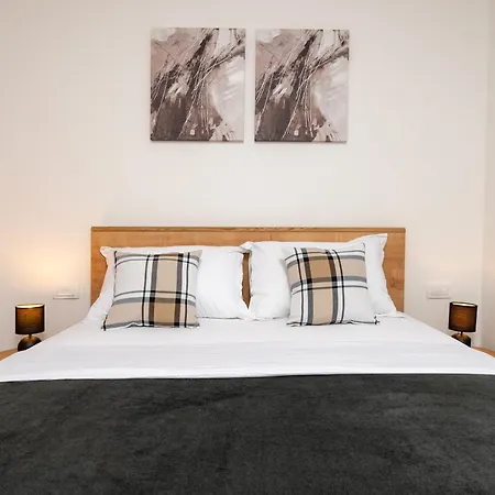 Apartament Modern In Old Town Kaštela